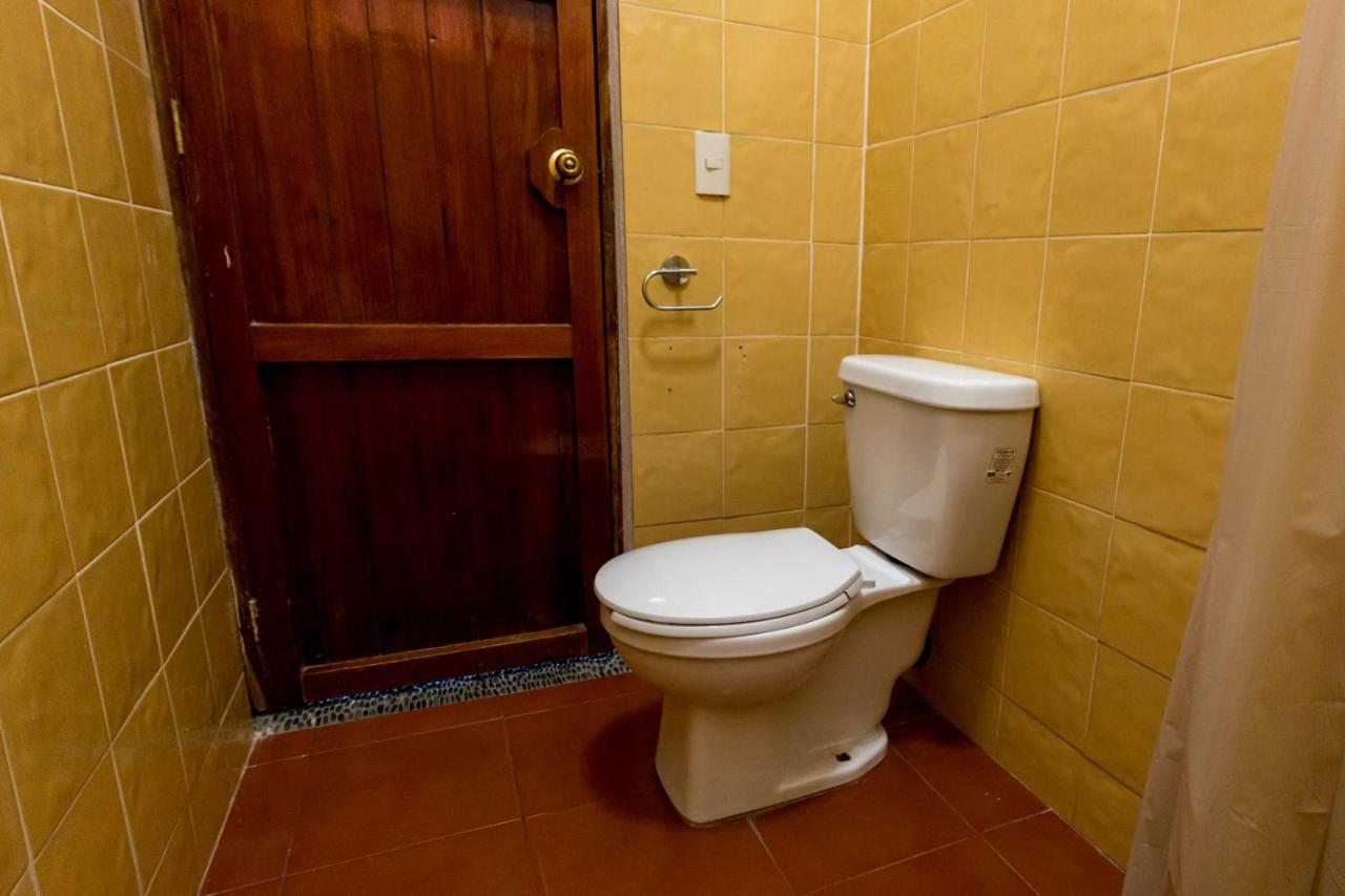 Hotel Casa Arena Zihuatanejo Eksteriør billede