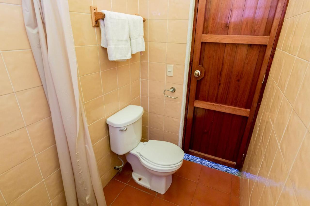 Hotel Casa Arena Zihuatanejo Eksteriør billede