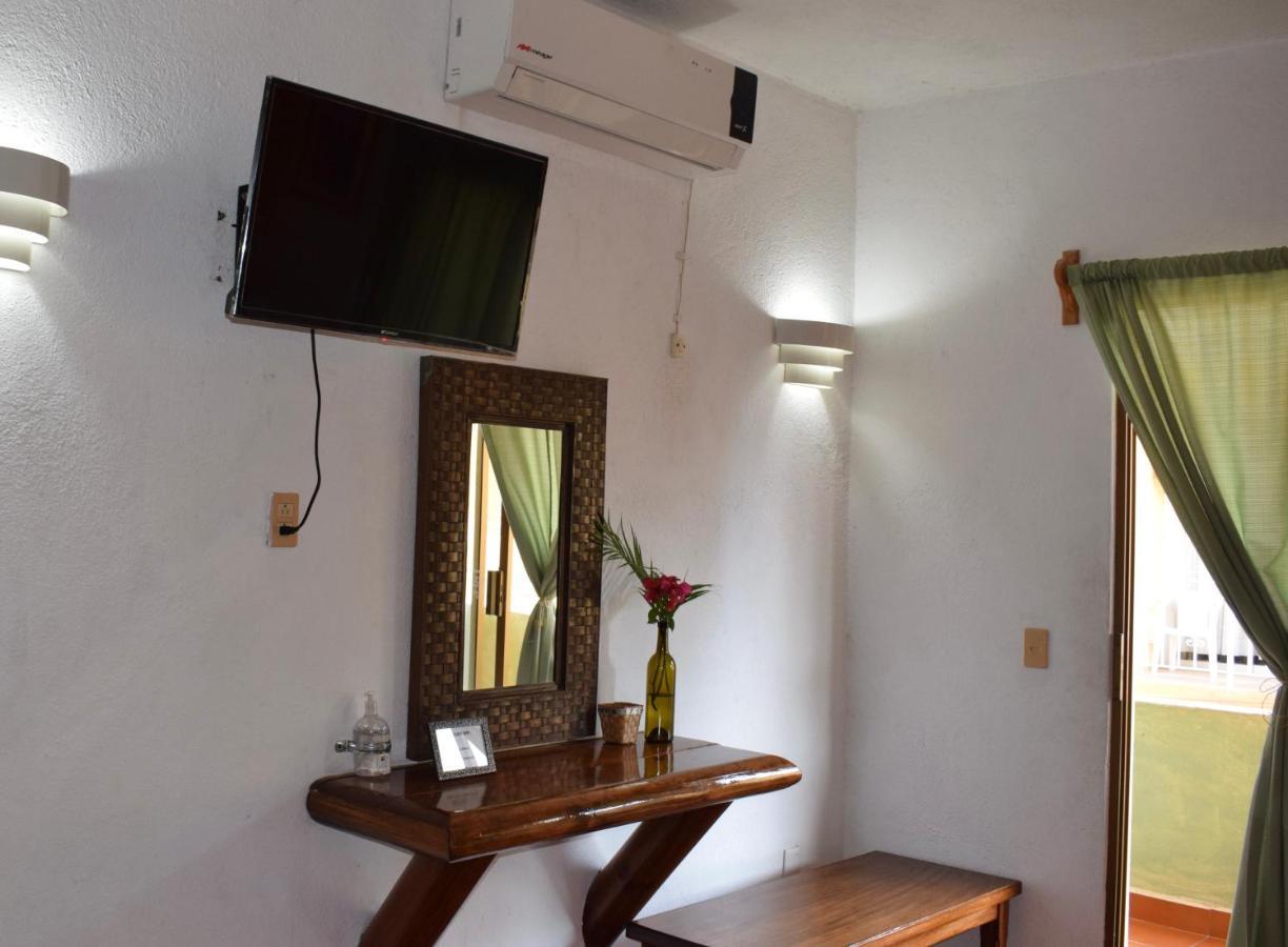 Hotel Casa Arena Zihuatanejo Eksteriør billede
