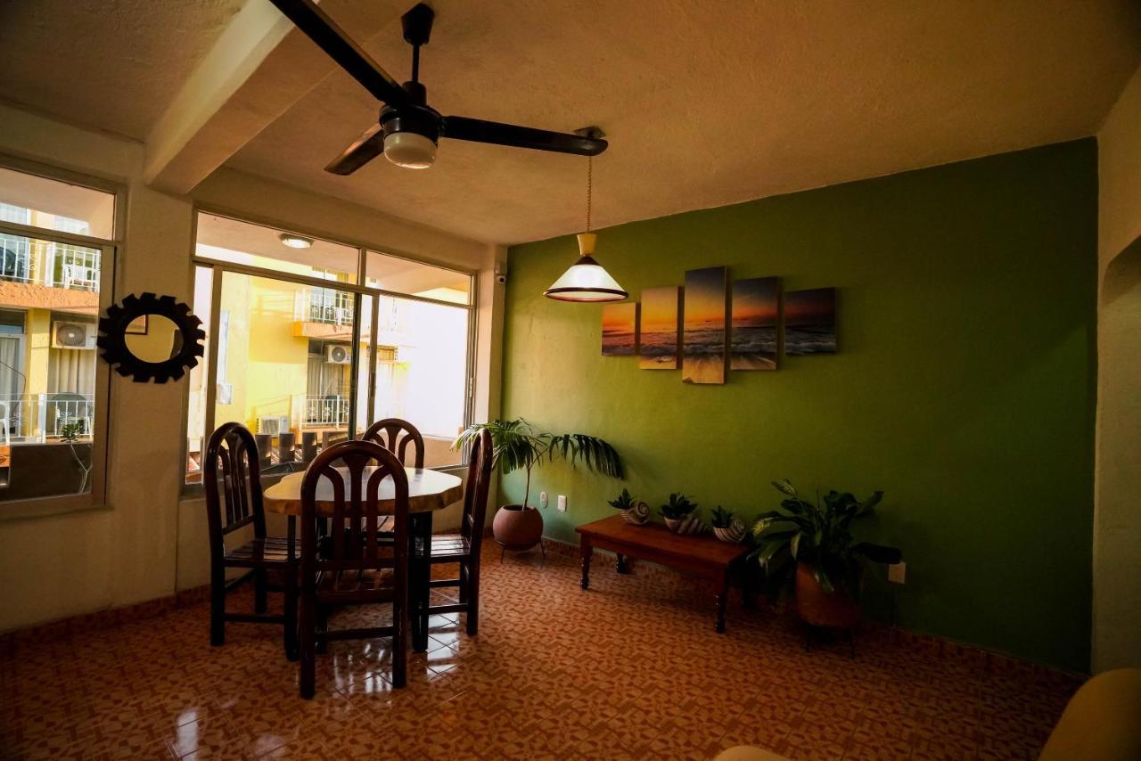 Hotel Casa Arena Zihuatanejo Eksteriør billede