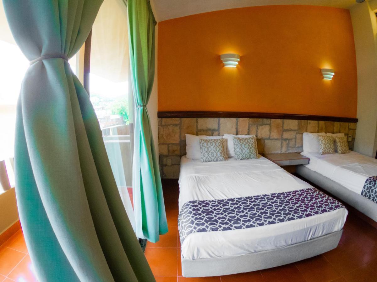 Hotel Casa Arena Zihuatanejo Eksteriør billede